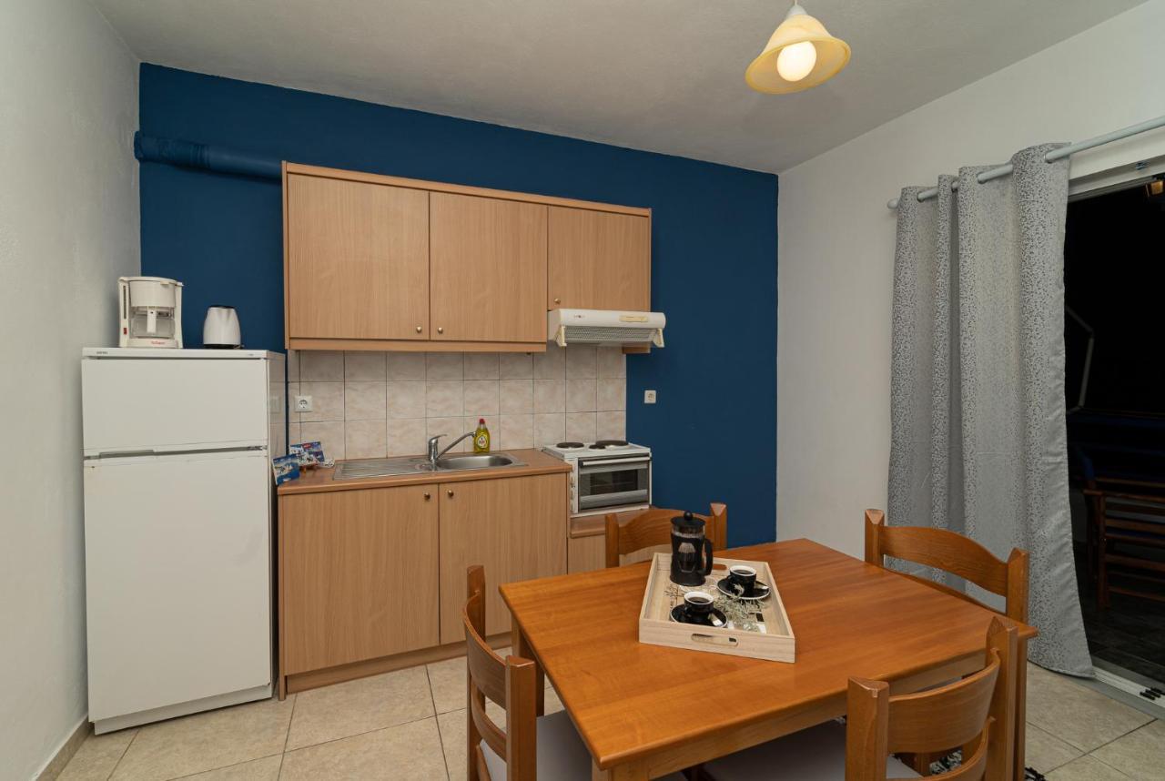 Blue Houses Maisonettes Kamária 外观 照片